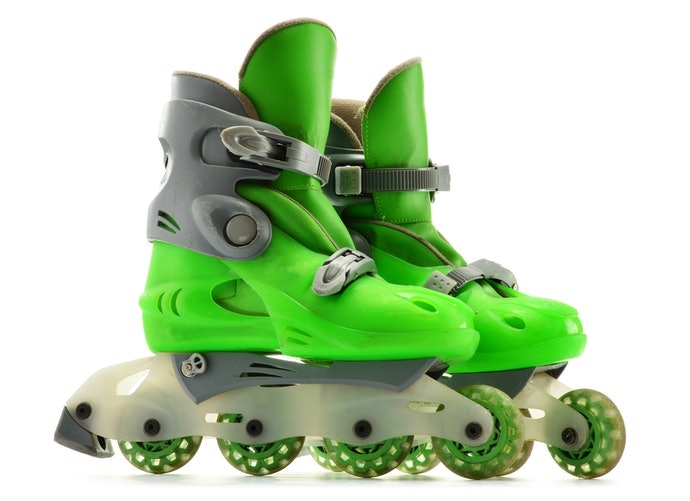 硬式靴款：滑雪訓練也能使用