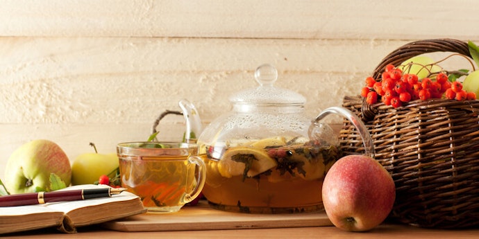 無咖啡因的低負擔選擇：蘋果＋草本茶／南非國寶茶