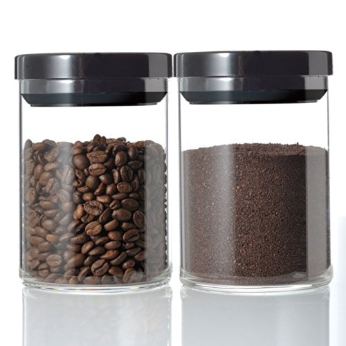 未使用完畢的咖啡豆記得裝進儲豆罐中保存