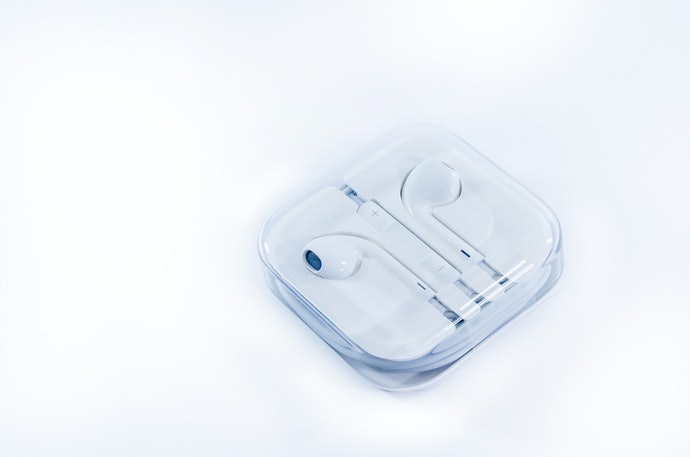 有線耳機用：選擇容易收納耳機線的款式