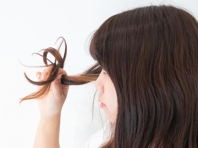 當髮質嚴重受損時，可每天使用加強修護