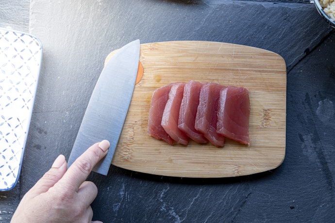 日式牛刀：鋒利度出色