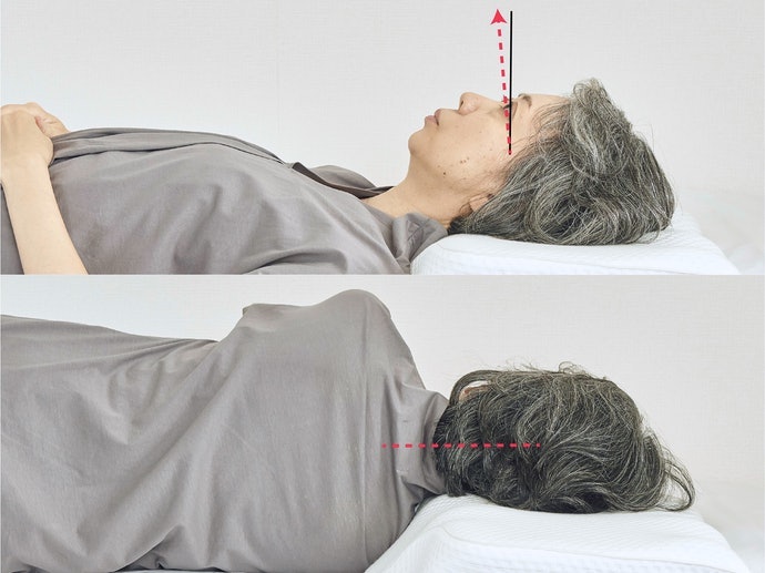 枕頭的理想高度：承受頭部重量後依然能維持10cm 高度
