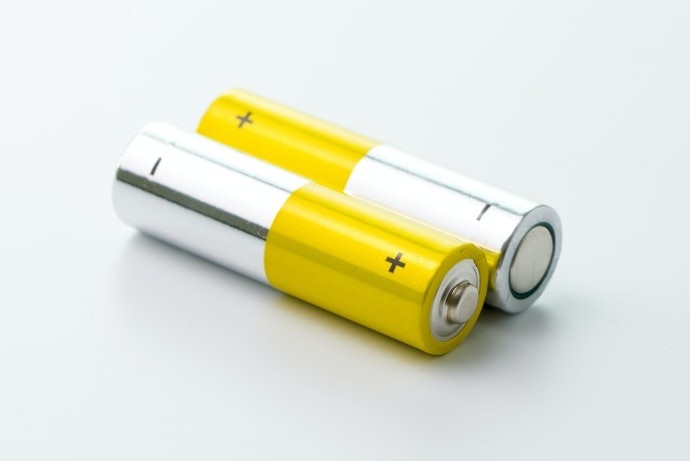 電池供電：各種場合皆可用，方便攜帶