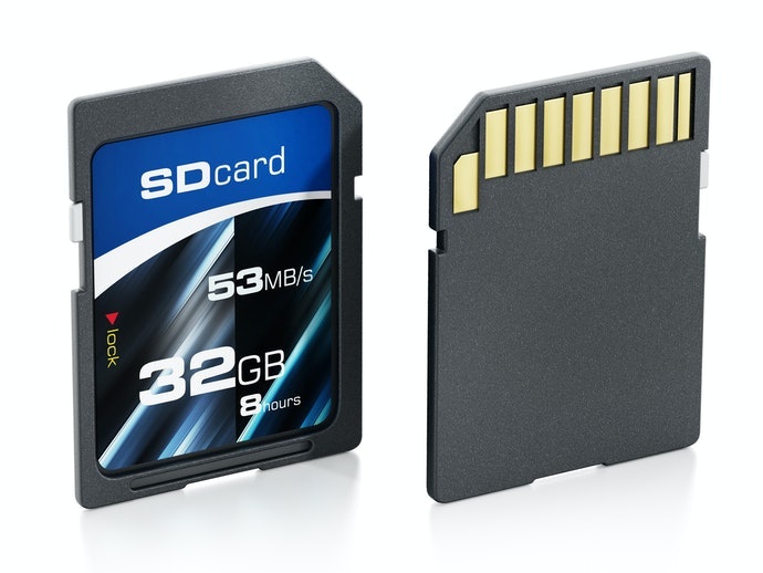 SDHC記憶卡：容量4GB～32GB，價格實惠適合一般用途