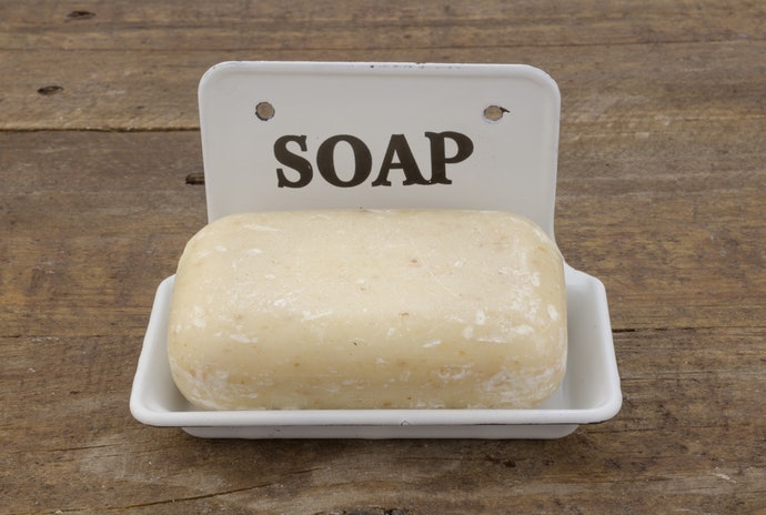 固體皂：清潔力強且經濟實惠