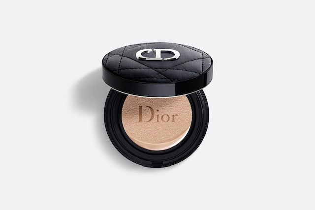 Dior迪奧 超完美柔霧光氣墊粉餅 1